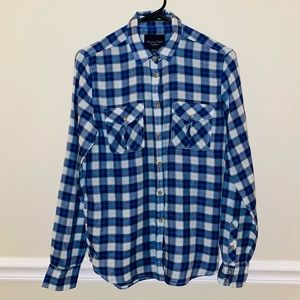 American Eagle blue and white flannel